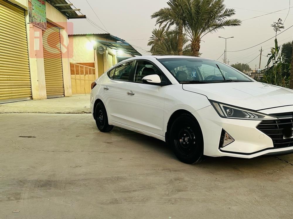 هيونداي النترا